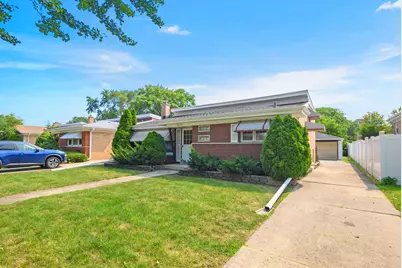 10525 S Kildare Avenue, Oak Lawn, IL 60453 - Photo 2