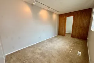 119 Garden Dr, Montgomery, IL 60538 - Photo 8