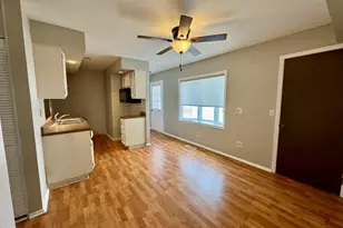 119 Garden Dr, Montgomery, IL 60538 - Photo 6