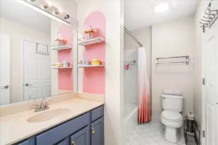 447 Lake Run Ct, North Aurora, IL 60542 - Photo 20