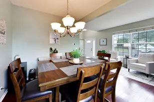 833 Briarcliff Dr, Minooka, IL 60447 - Photo 8