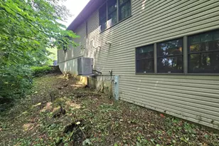 5931 S Bogey Dr, Polo, IL 61064 - Photo 24