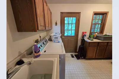 5931 S Bogey Drive, Polo, IL 61064 - Photo 8
