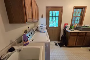 5931 S Bogey Dr, Polo, IL 61064 - Photo 8