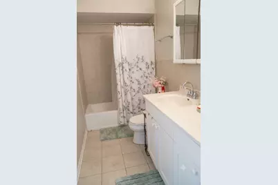 9406 N Oak Avenue, Des Plaines, IL 60016 - Photo 14