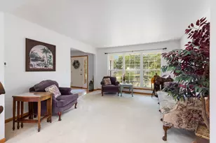 457 Greenview Ln, Oswego, IL 60543 - Photo 8