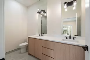 416 E 50th Pl, Chicago, IL 60615 - Photo 14