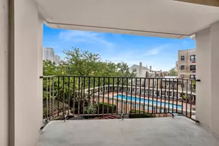 1960 N Lincoln Park West Ave, Chicago, IL 60614 - Photo 22