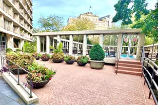 1960 N Lincoln Park West Ave, Chicago, IL 60614 - Photo 6