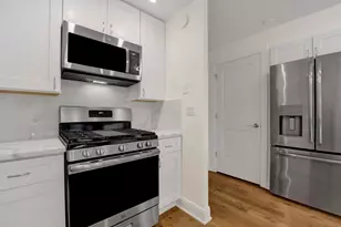 1960 N Lincoln Park West Ave, Chicago, IL 60614 - Photo 16