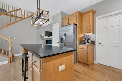 597 Sudbury Circle, Oswego, IL 60543 - Photo 14