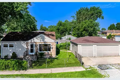 7300 W 114th Place, Worth, IL 60482 - Photo 8