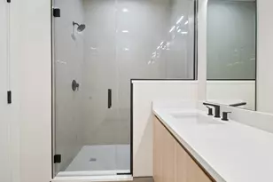 408 E 50th Pl, Chicago, IL 60615 - Photo 12