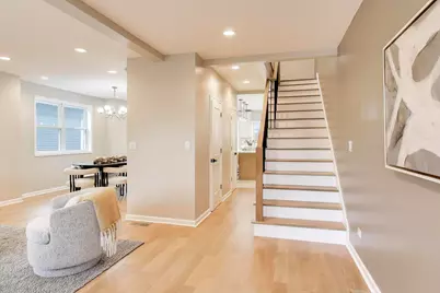 4065 N Meade Avenue, Chicago, IL 60634 - Photo 2