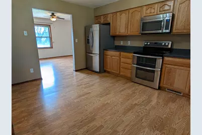 204 Hickory Drive, Lena, IL 61048 - Photo 4