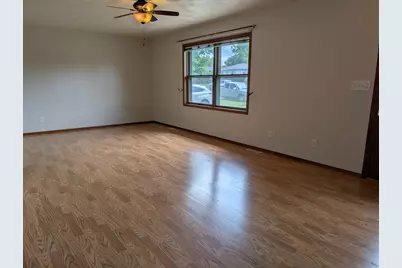 204 Hickory Drive, Lena, IL 61048 - Photo 2