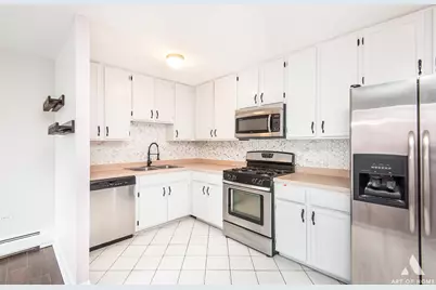 1049 W Ogden Avenue #212, Naperville, IL 60563 - Photo 8