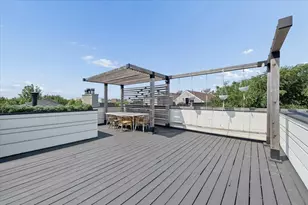 2446 W Homer St, Chicago, IL 60647 - Photo 26