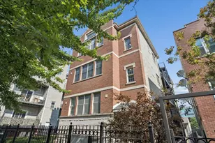 2446 W Homer St, Chicago, IL 60647 - Photo 1