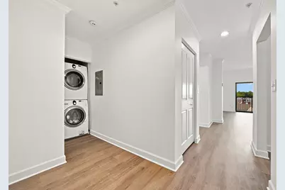 1650 Riverwoods Drive #403, Melrose Park, IL 60160 - Photo 4