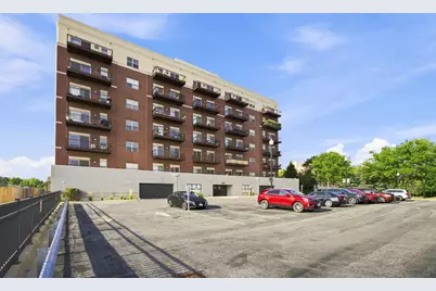 1650 Riverwoods Drive #403, Melrose Park, IL 60160 - Photo 2