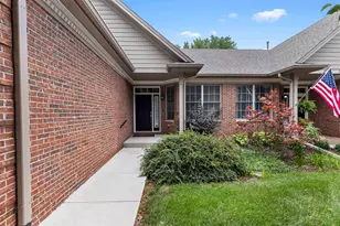 2947 Troon Ct, Rockford, IL 61114 - Photo 2