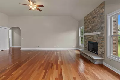 1400 Savanna Lane, Woodstock, IL 60098 - Photo 14