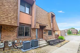 12752 Kenneth Ave, Alsip, IL 60803 - Photo 2