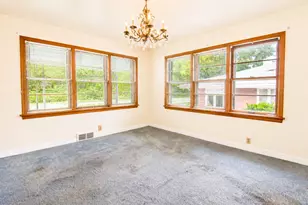 1067 Wentworth Ave, Calumet City, IL 60409 - Photo 10