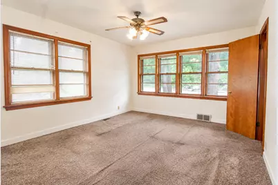 1067 Wentworth Avenue, Calumet City, IL 60409 - Photo 18