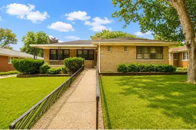 1067 Wentworth Avenue, Calumet City, IL 60409 - Photo 1