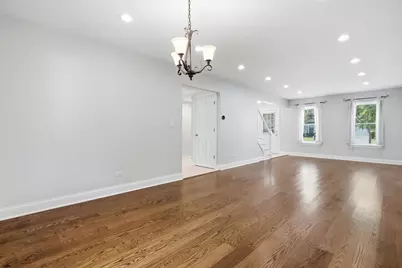 1284 Regent Drive, Mundelein, IL 60060 - Photo 4