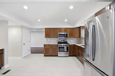 1284 Regent Drive, Mundelein, IL 60060 - Photo 10