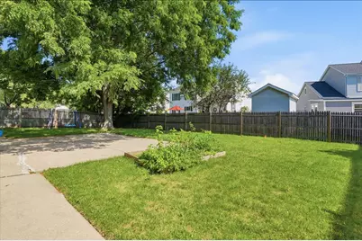 1284 Regent Drive, Mundelein, IL 60060 - Photo 24