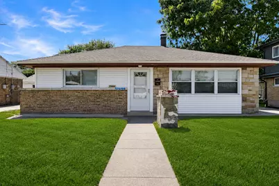 17044 Burnham Avenue, Lansing, IL 60438 - Photo 2