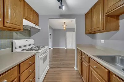 138 E Bailey Road #M, Naperville, IL 60565 - Photo 12