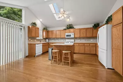 4712 Mikasa Court, Joliet, IL 60431 - Photo 10