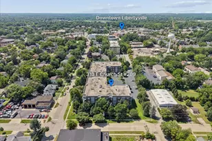 310 E Church Ave, Libertyville, IL 60048 - Photo 2