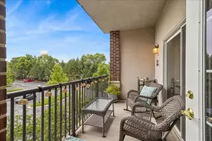 310 E Church Ave, Libertyville, IL 60048 - Photo 20