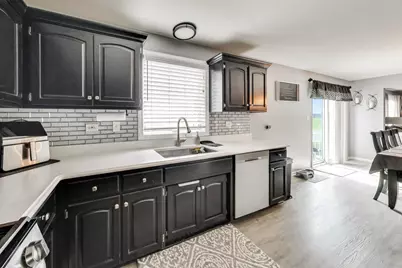 8407 Brookside Glen Drive, Tinley Park, IL 60487 - Photo 12