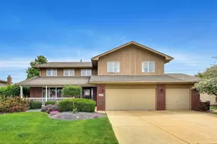 8407 Brookside Glen Dr, Tinley Park, IL 60487 - Photo 1
