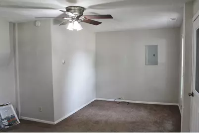 660 W Elm Street, South Wilmington, IL 60474 - Photo 14