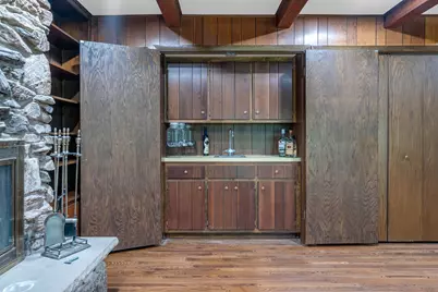 8430 Carriage Green Drive, Darien, IL 60561 - Photo 8
