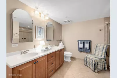 1 N Beacon Place #511, La Grange, IL 60525 - Photo 24