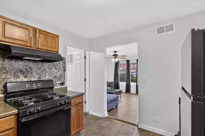 342 Frederick Avenue, Bellwood, IL 60104 - Photo 8