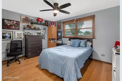 570 W Crockett Avenue, Elmhurst, IL 60126 - Photo 14