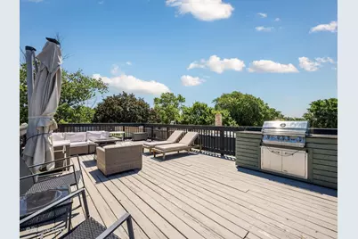 5746 N Washtenaw Avenue #2, Chicago, IL 60659 - Photo 8