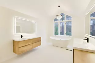 8S510 Oxford Ln, Naperville, IL 60565 - Photo 16