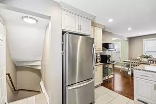 1731 N 75th Ct, Elmwood Park, IL 60707 - Photo 10