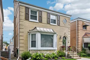 1731 N 75th Ct, Elmwood Park, IL 60707 - Photo 2